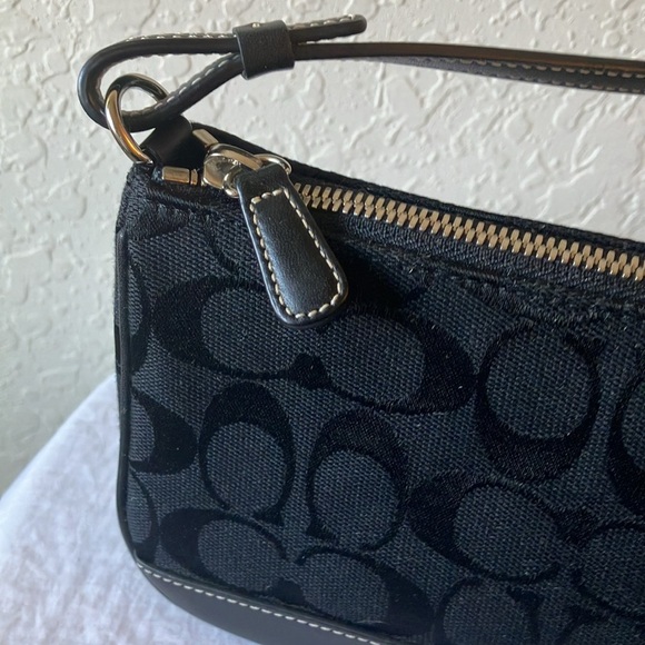 Coach: Black Signature Demi (6094) Mini Leather/Canvas handbag- Y2K- Silver tone - Picture 14 of 16